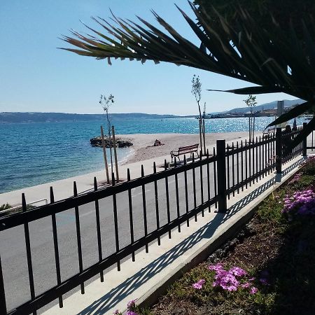 Apartman Figaro Pogled Od Milijun Dolara, 2 Tusa, 2 Wc คาชเตลา ภายนอก รูปภาพ