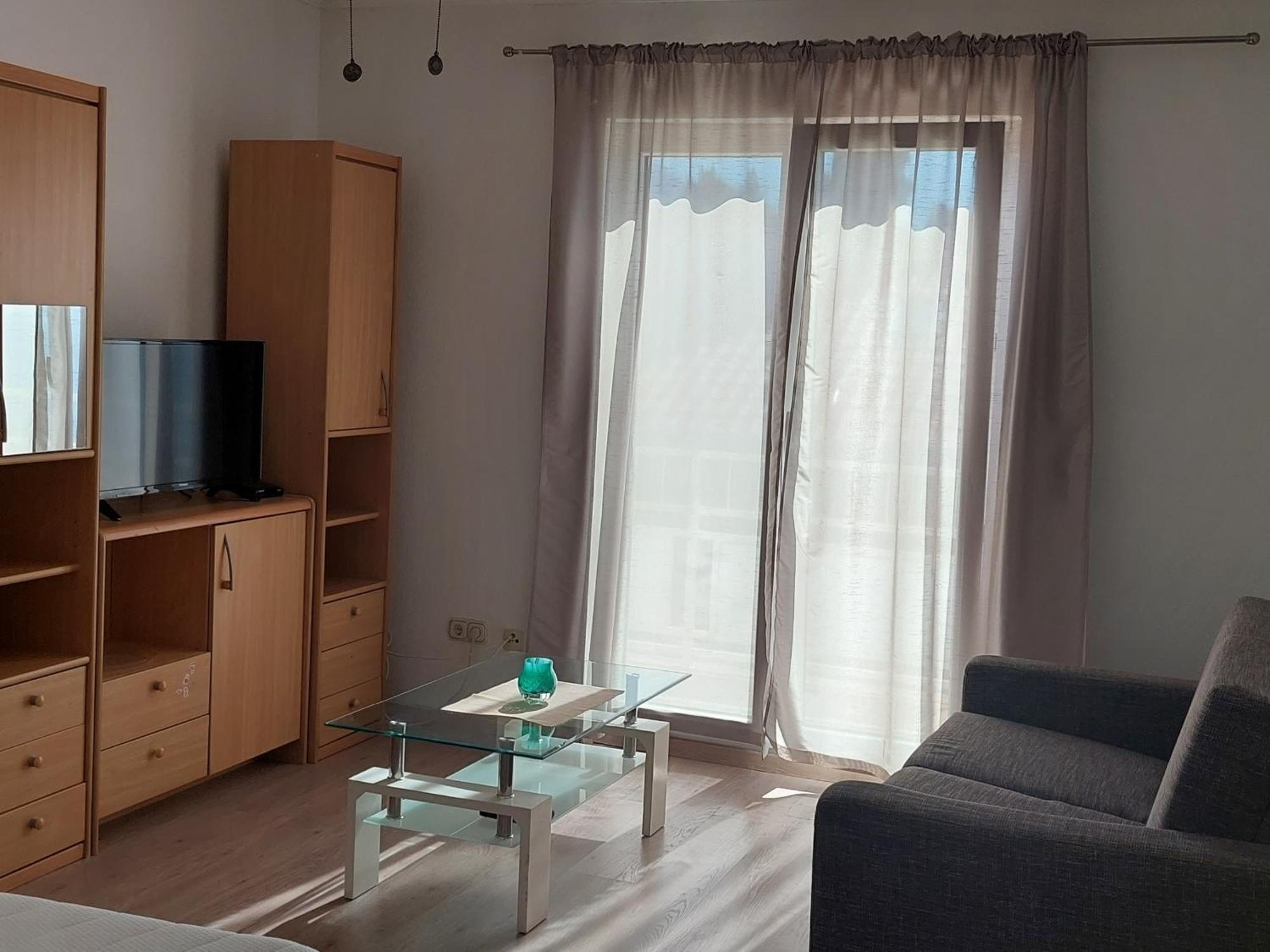 Apartman Figaro Pogled Od Milijun Dolara, 2 Tusa, 2 Wc คาชเตลา ภายนอก รูปภาพ
