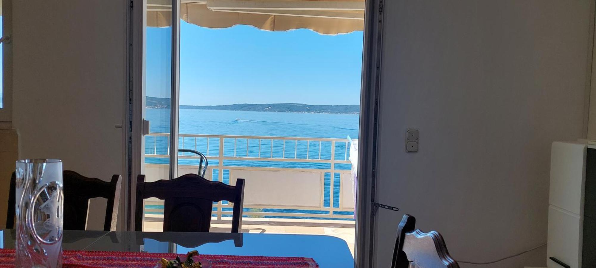 Apartman Figaro Pogled Od Milijun Dolara, 2 Tusa, 2 Wc คาชเตลา ภายนอก รูปภาพ