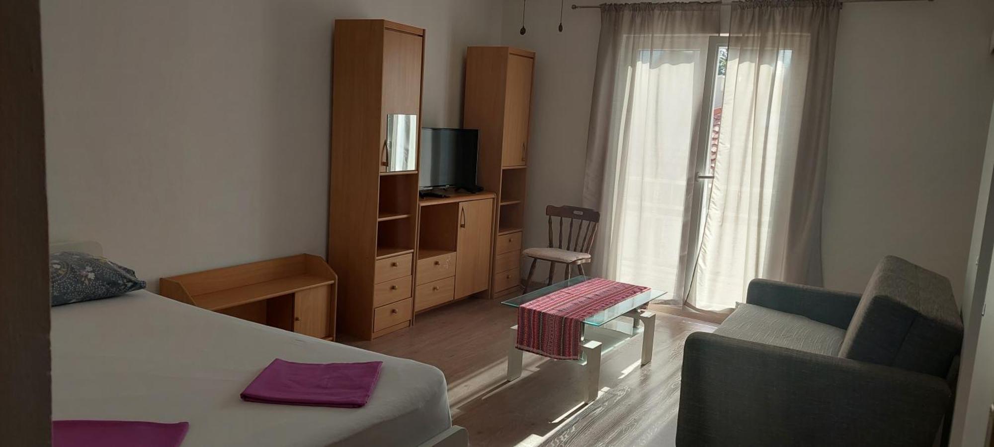 Apartman Figaro Pogled Od Milijun Dolara, 2 Tusa, 2 Wc คาชเตลา ภายนอก รูปภาพ
